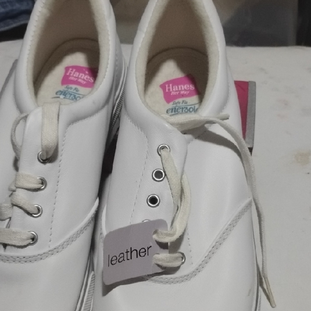 Hanes White Sneakers Classic Leather Sz 11